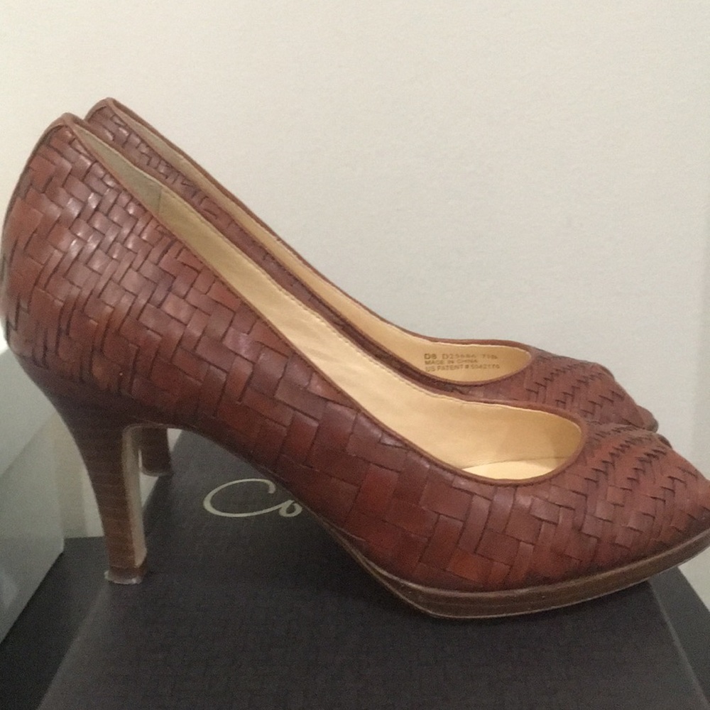 Cole Haan brown woven leather peep toe heel sz 7.5